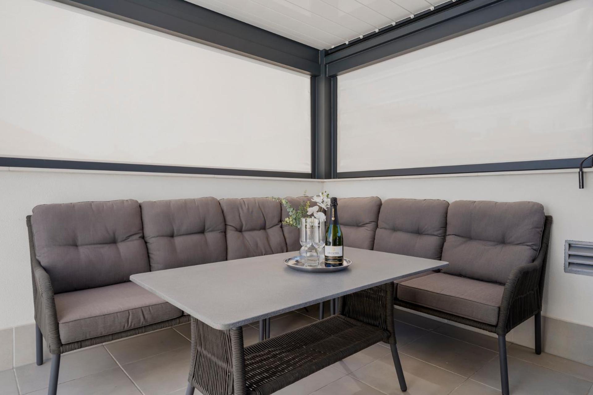 Sunny Penthouse In By Costarentals - Ref 215 Lejlighed *